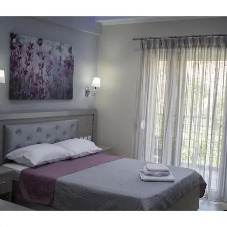 House Diakos דירה