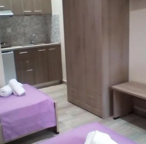 Lägenhet House Diakos